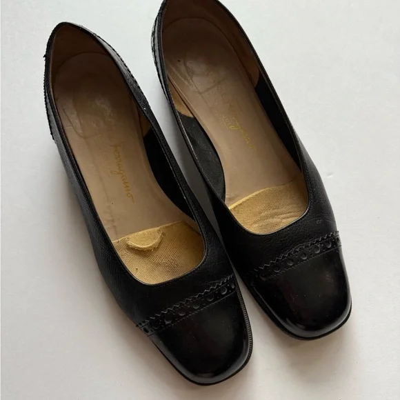 Salvatore Ferragamo Classic Black Women's Block Kitten Heels - Picture 1 of 7